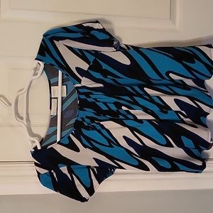 Worthington Petite Large Geo Print  Short Sleeve Top